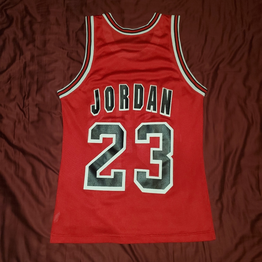 Vintage Michael Jordan Chicago Bulls Road Red Champion Jersey Size 36 - Picture 2 of 10